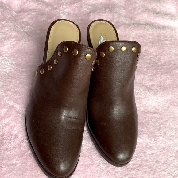 Michael Kors Women's Louise Mule Closed Toe Clogs 9M - Picture 1 of 12